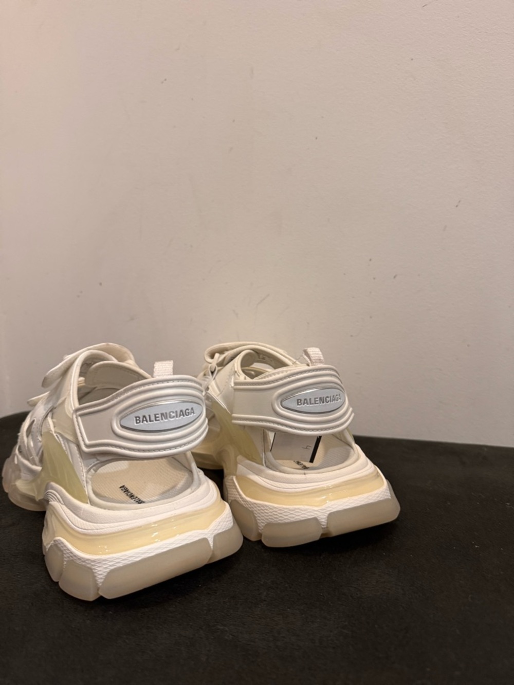 Balenciaga Track Sandals White – Size EU 40 / US 10 – Excellent Condition - Picture 2 of 10